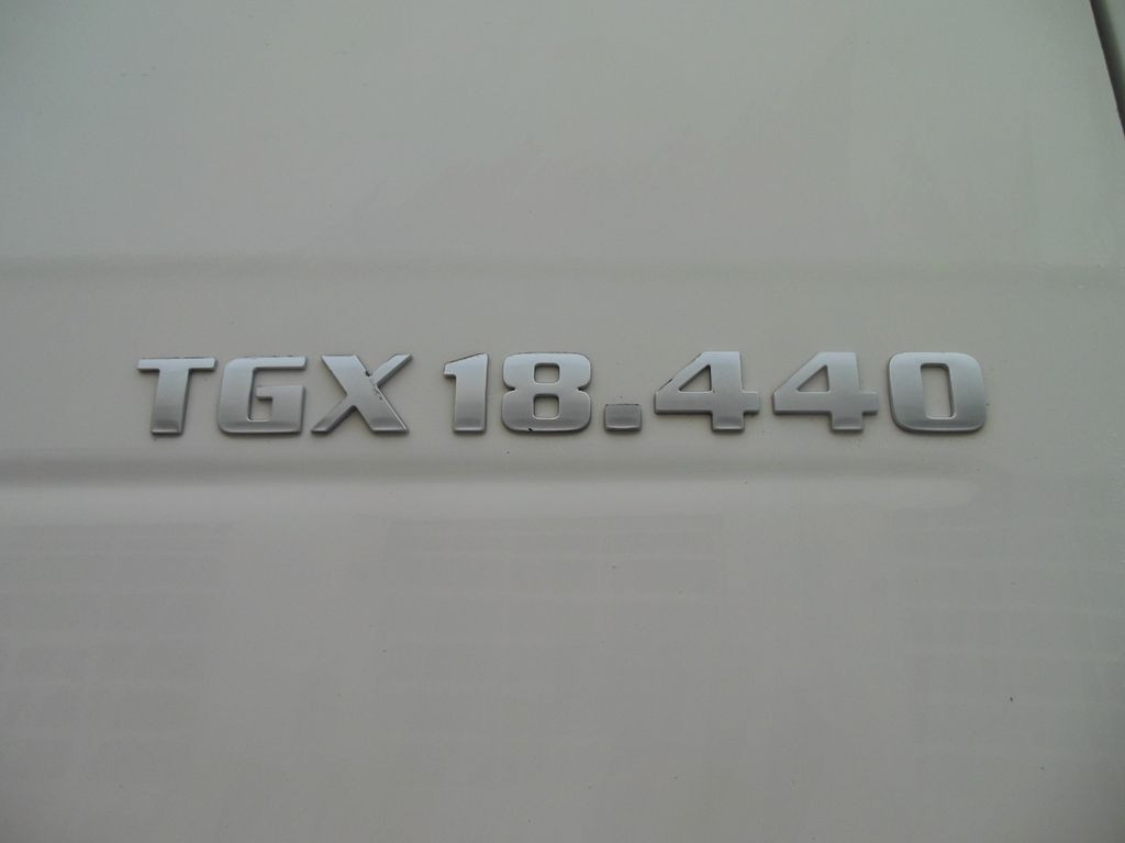 MAN TGX 18.440 BLS, INTARDER, AUTOMATIC, EURO 6 MAN TGX 18.440 BLS, INTARDER, AUTOMATIC, EURO 6 - Dragbil: bild 5 MAN TGX 18.440 BLS, INTARDER, AUTOMATIC, EURO 6 MAN TGX 18.440 BLS, INTARDER, AUTOMATIC, EURO 6 - Dragbil: bild 5