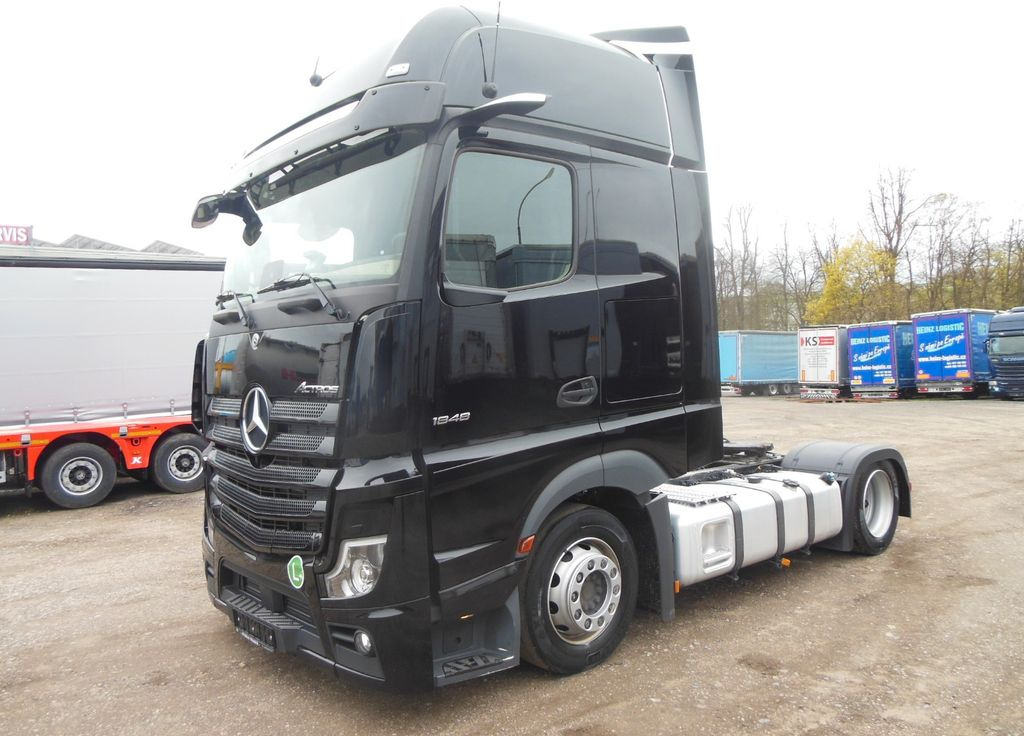 Mercedes-Benz 1848 ACTROS, LOWDECK, GIGA SPACE, STANDKLIMA Mercedes-Benz 1848 ACTROS, LOWDECK, GIGA SPACE, STANDKLIMA - Dragbil: bild 1 Mercedes-Benz 1848 ACTROS, LOWDECK, GIGA SPACE, STANDKLIMA Mercedes-Benz 1848 ACTROS, LOWDECK, GIGA SPACE, STANDKLIMA - Dragbil: bild 1