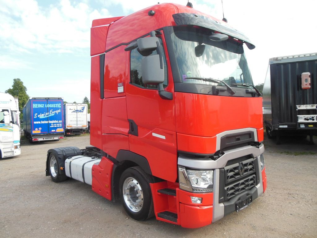 Renault T520 HIGH, COMFORT, LOWDECK, TOP STAND!! - Dragbil: bild 2 Renault T520 HIGH, COMFORT, LOWDECK, TOP STAND!! - Dragbil: bild 2