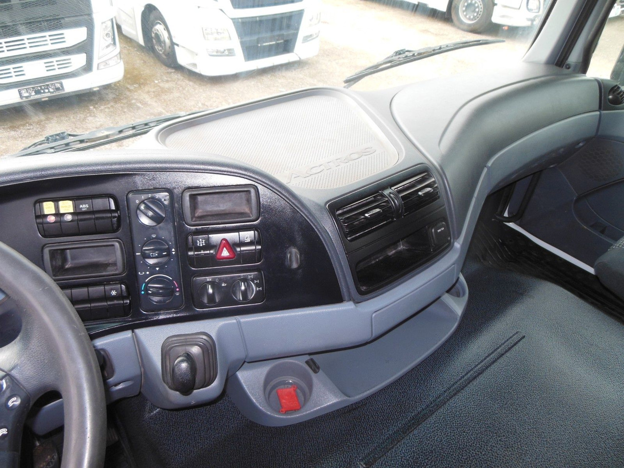 Leasa  Mercedes-Benz ACTROS 4144, 8X6, 3 PEDALE, MEILLER, BODRMATIC Mercedes-Benz ACTROS 4144, 8X6, 3 PEDALE, MEILLER, BODRMATIC: bild 27