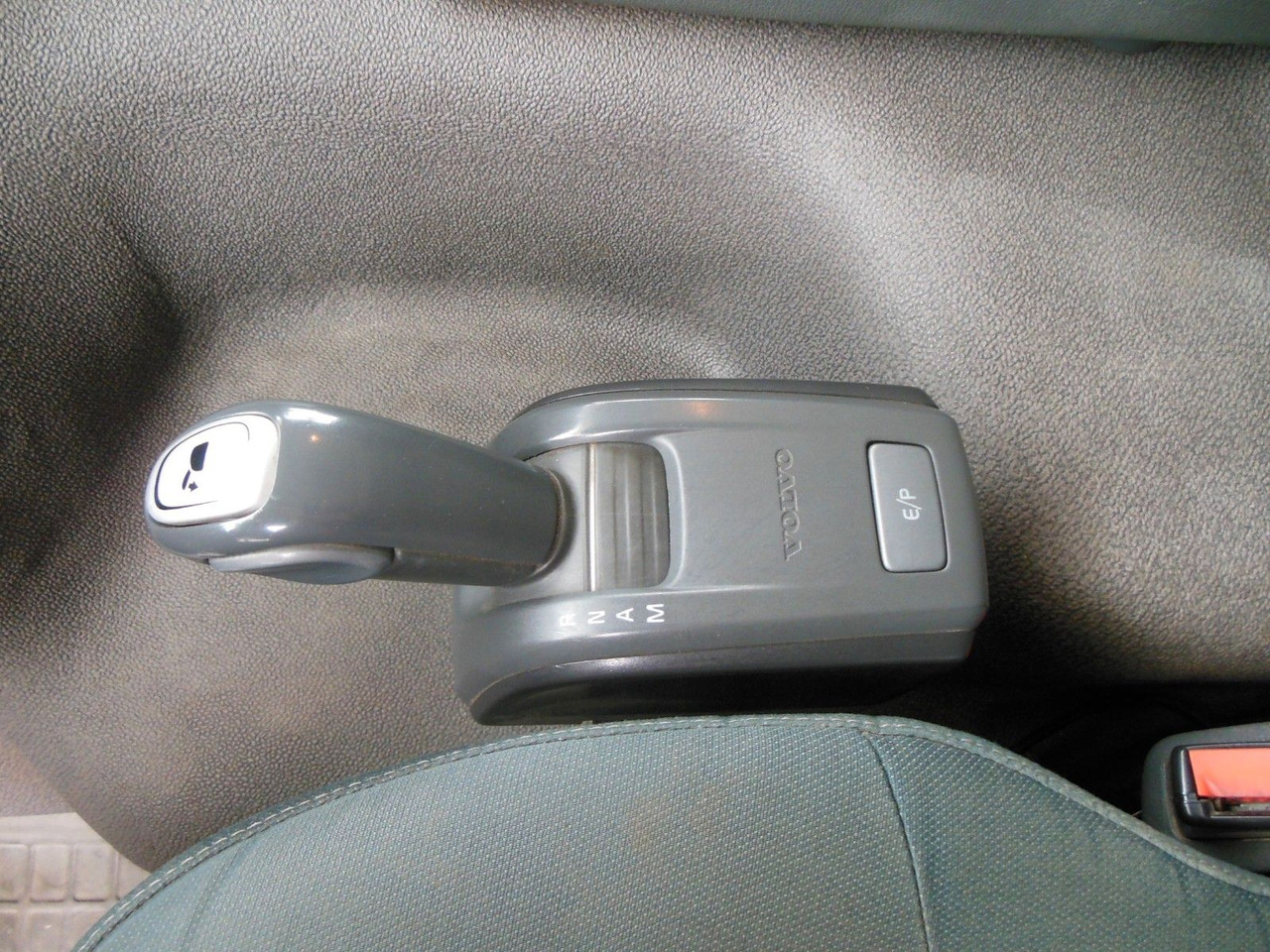 Tippbil lastbil, Kranbil Volvo FM 410, 6X2, DREISEITEN KIPPER, HIAB XS 211: bild 20 Tippbil lastbil, Kranbil Volvo FM 410, 6X2, DREISEITEN KIPPER, HIAB XS 211: bild 20