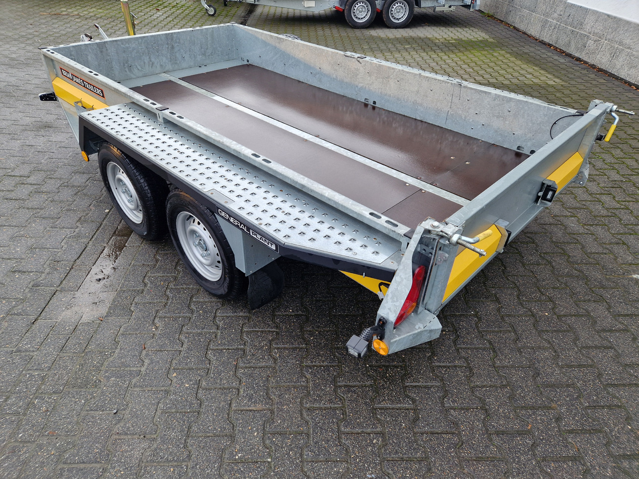 Brian James General Plant 310x160x25cm Heckbordwand 2700kg Abverkauf - Flaksläp: bild 5 Brian James General Plant 310x160x25cm Heckbordwand 2700kg Abverkauf - Flaksläp: bild 5