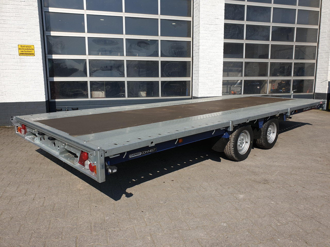 Brian James Trailer CarGO Connect 550x225cm Plateau Tandem 12" 3500kg Abverkauf 22 - Flaksläp: bild 5 Brian James Trailer CarGO Connect 550x225cm Plateau Tandem 12" 3500kg Abverkauf 22 - Flaksläp: bild 5