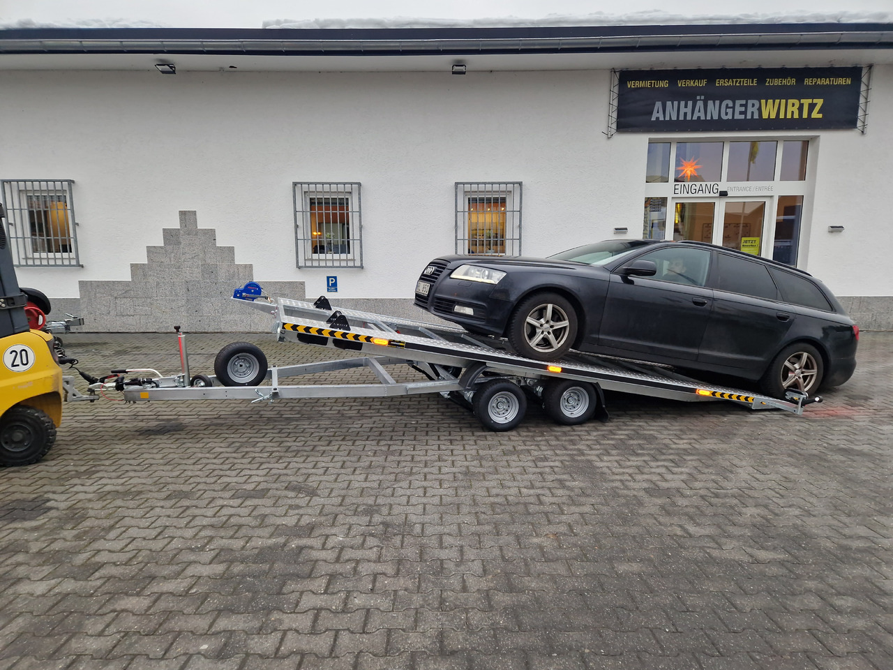 Cartrailer Expert 2745 easyload black 450x216cm ankippbar Winde Reserverad 10" 100km/H 2700kg - Biltransportsläp: bild 2 Cartrailer Expert 2745 easyload black 450x216cm ankippbar Winde Reserverad 10" 100km/H 2700kg - Biltransportsläp: bild 2