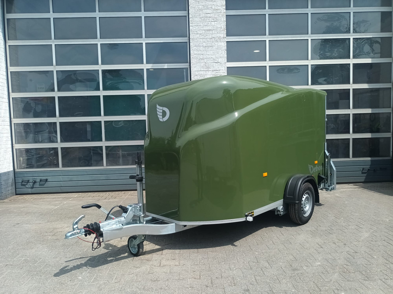 Debon Cargo 1300 300x152x168cm natur green Seitentür Pullman 1300kg 100km/H Juli Aktion 2025 - Bilsläp: bild 4 Debon Cargo 1300 300x152x168cm natur green Seitentür Pullman 1300kg 100km/H Juli Aktion 2025 - Bilsläp: bild 4