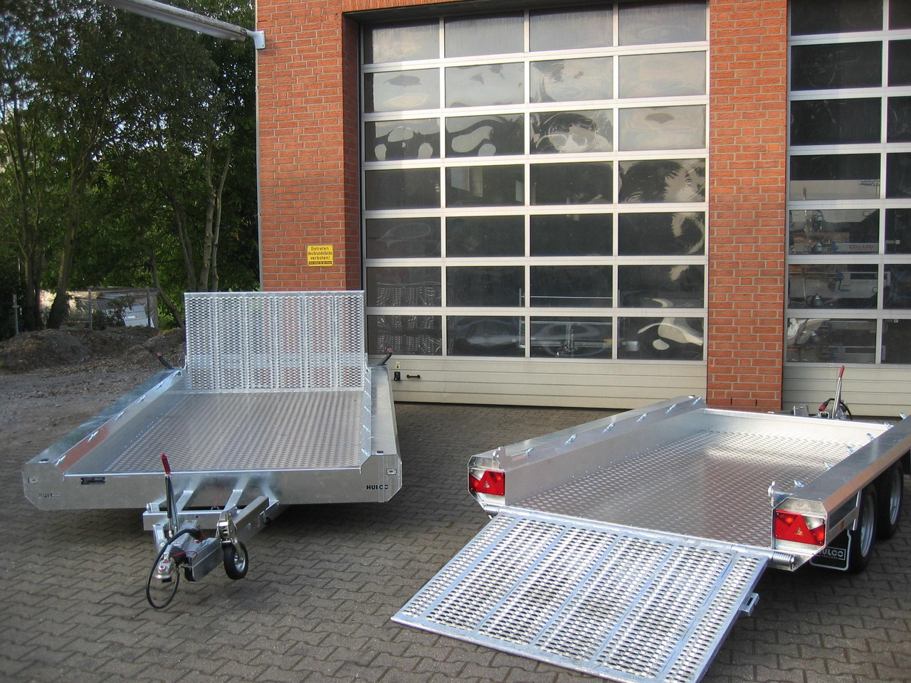 HULCO TERRAX Aluboden 294x150x27cm Heckrampe 100cm (M) 3000kg Abverkauf - Maskinsläp: bild 2 HULCO TERRAX Aluboden 294x150x27cm Heckrampe 100cm (M) 3000kg Abverkauf - Maskinsläp: bild 2