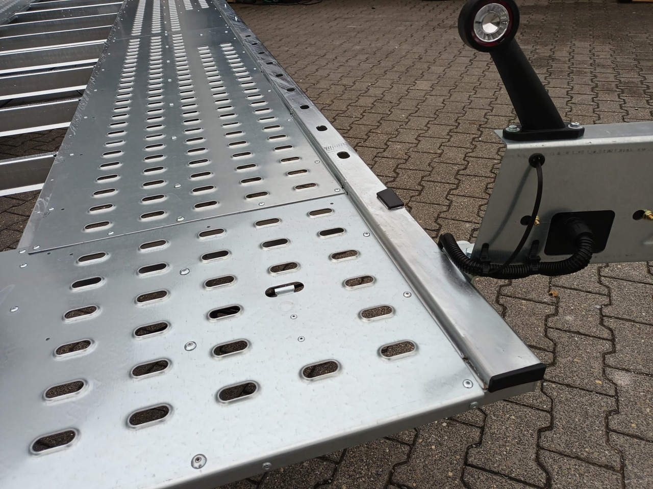 Martz Cartrailer GT KIPP 480/2 3T 480x205cm Profi Lohr Stahl Winde 10" 3000kg 100km/H - Biltransportsläp: bild 5 Martz Cartrailer GT KIPP 480/2 3T 480x205cm Profi Lohr Stahl Winde 10" 3000kg 100km/H - Biltransportsläp: bild 5