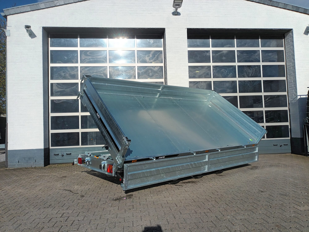 Martz Kipper 400/3 406x200x40cm Profi Stahl Elektro + NHP Rampen Stützen Pendel Tridem 13" 3500kg - Maskinsläp: bild 2 Martz Kipper 400/3 406x200x40cm Profi Stahl Elektro + NHP Rampen Stützen Pendel Tridem 13" 3500kg - Maskinsläp: bild 2