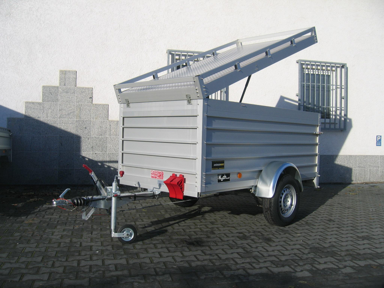 PKW Anhänger Koch Aluline 4.13 Deckel 250x125x95cm (S) 1300kg 100 km/H Aktion 2022 - Skåpsläp: bild 1 PKW Anhänger Koch Aluline 4.13 Deckel 250x125x95cm (S) 1300kg 100 km/H Aktion 2022 - Skåpsläp: bild 1