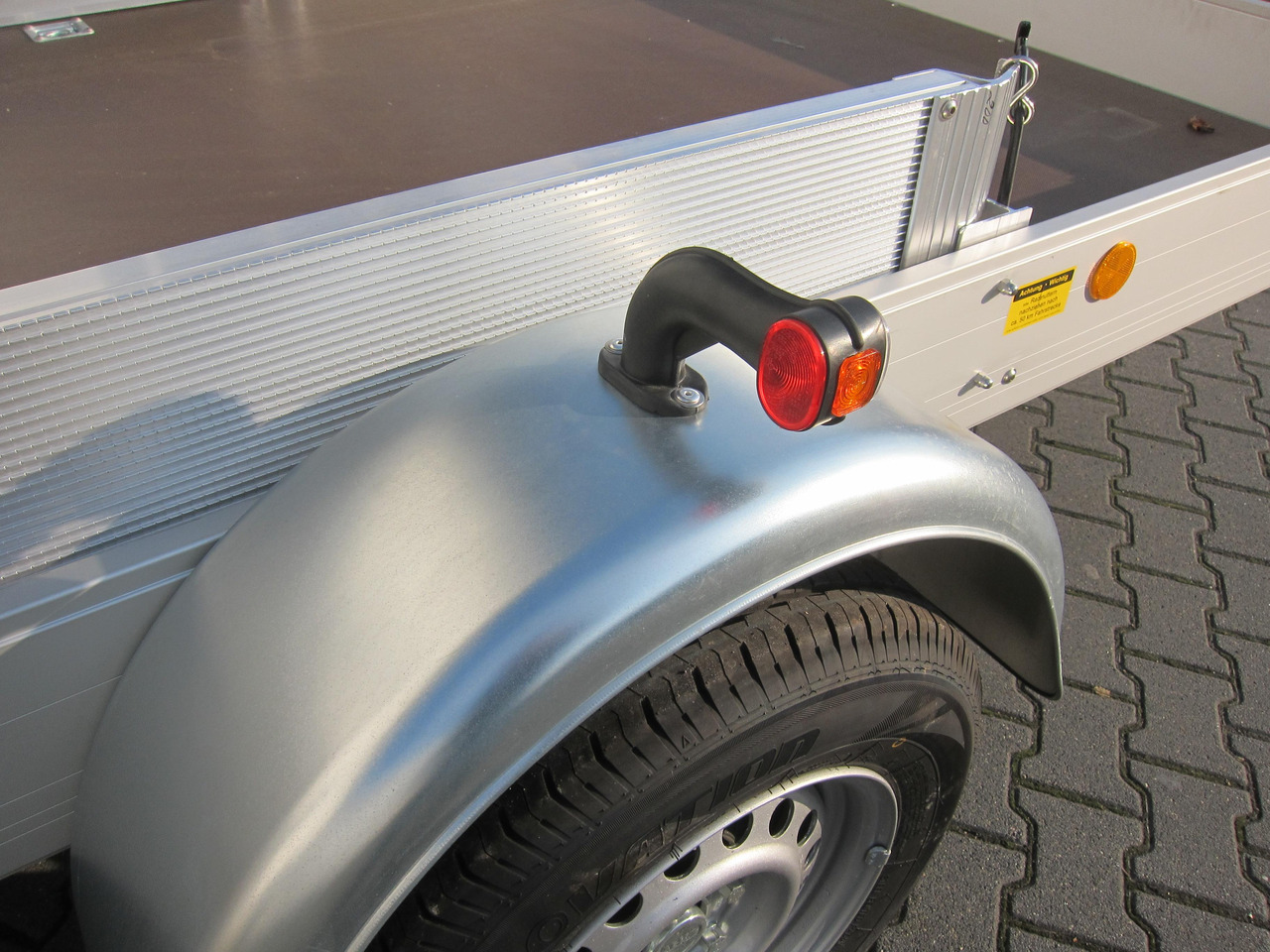 Smart Kleinwagen Transport Anhänger Koch Aluline 300x185x20cm 1500kg 100 km/H - Maskinsläp: bild 4 Smart Kleinwagen Transport Anhänger Koch Aluline 300x185x20cm 1500kg 100 km/H - Maskinsläp: bild 4