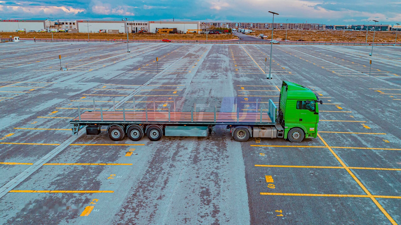 STU PLATFORM TRAILER / REMORQUE PLATEAU - Flaktrailer: bild 1 STU PLATFORM TRAILER / REMORQUE PLATEAU - Flaktrailer: bild 1