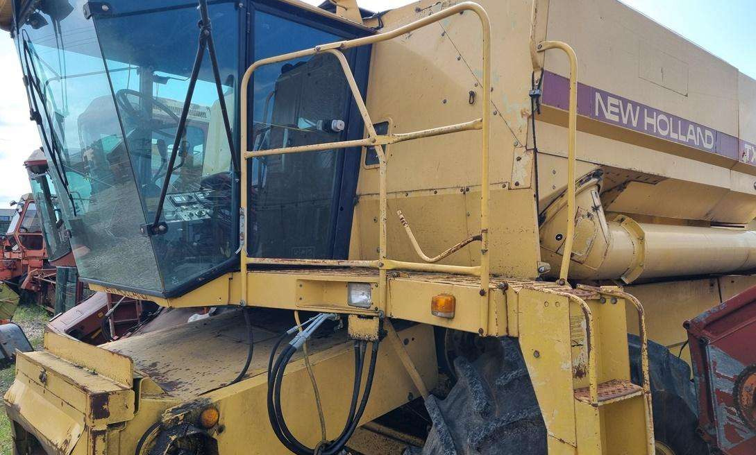 New Holland TX36 - Skördetröska: bild 2 New Holland TX36 - Skördetröska: bild 2