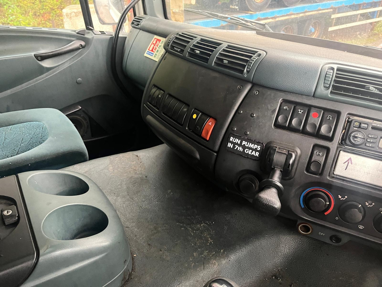 DAF 75 CF - Tankbil: bild 5 DAF 75 CF - Tankbil: bild 5