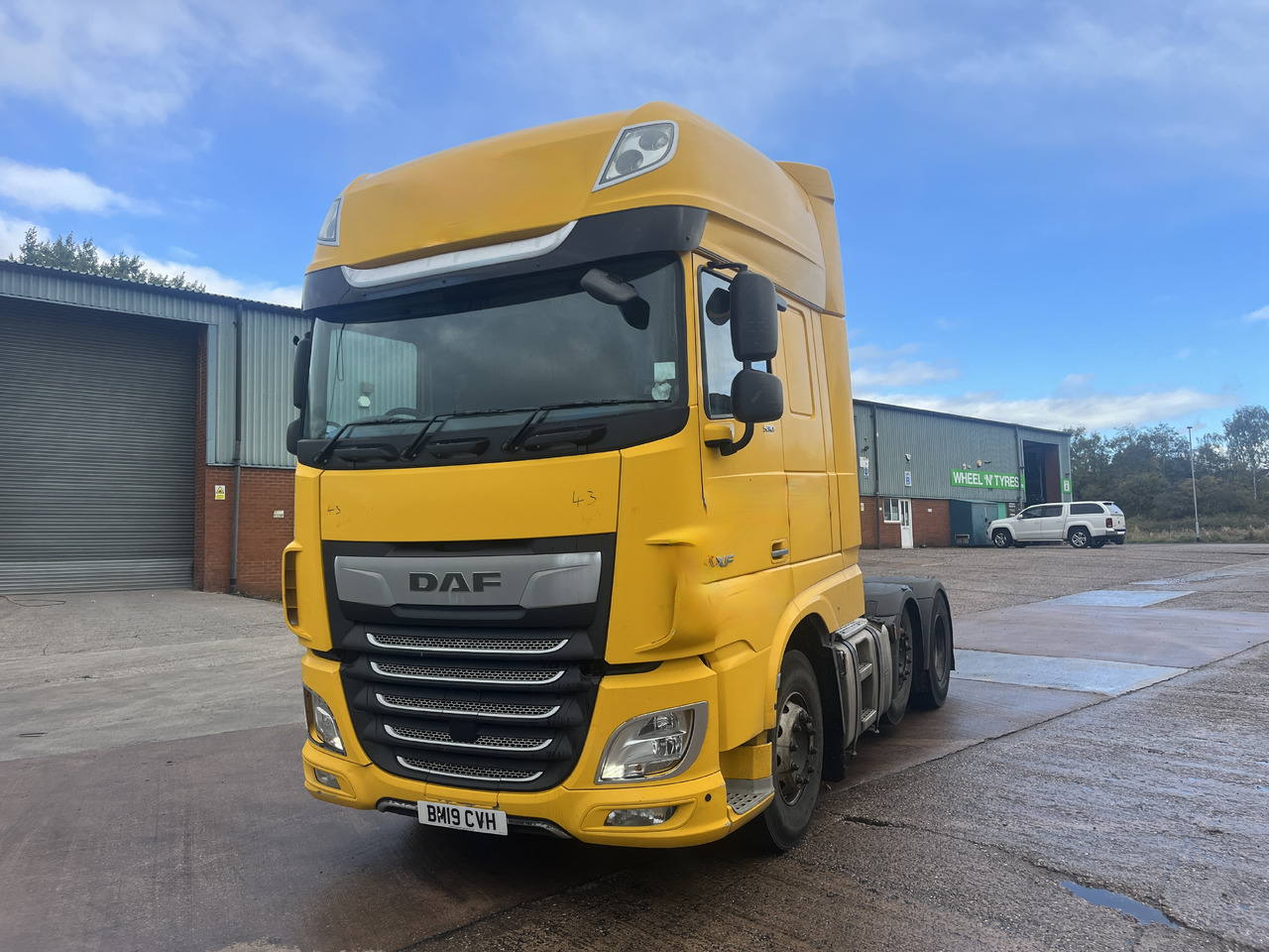 DAF XF 530 - Dragbil: bild 1 DAF XF 530 - Dragbil: bild 1