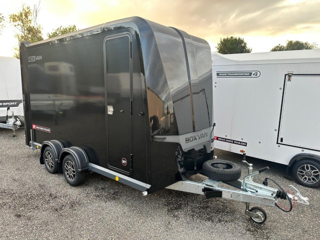 Brian James Box Van 600-3516-27-2-12-B, 3690 x 1580 mm, 2,7 to. - Skåpsläp: bild 1 Brian James Box Van 600-3516-27-2-12-B, 3690 x 1580 mm, 2,7 to. - Skåpsläp: bild 1