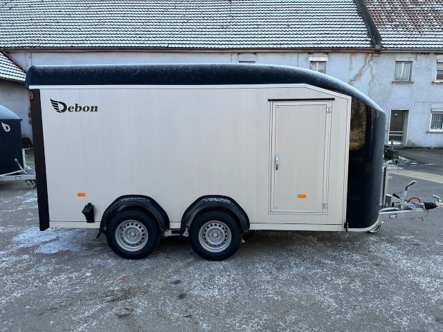 Cheval Liberte Debon Roadster 800 Alu + Türe 3500 kg, 100 km/h, 435x202x202cm - Skåpsläp: bild 3 Cheval Liberte Debon Roadster 800 Alu + Türe 3500 kg, 100 km/h, 435x202x202cm - Skåpsläp: bild 3