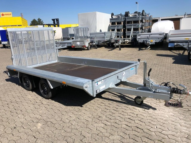 Hapert Indigo LF-2 3600 x 1740 x 200 mm, 3,5 to. Gitterrampe, 100 km/h, Parabelfederung - Bilsläp: bild 1 Hapert Indigo LF-2 3600 x 1740 x 200 mm, 3,5 to. Gitterrampe, 100 km/h, Parabelfederung - Bilsläp: bild 1