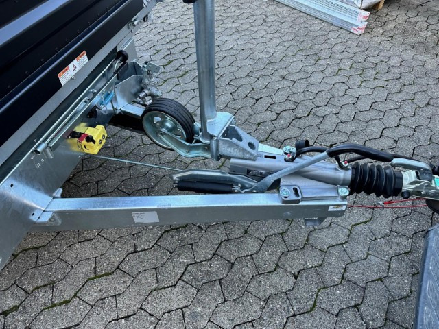 Humbaur 3-Seitenkipper HTK 3500.31 Alu black edition , 3140 x 1750 x 350 mm, 3,5 to. - Tippsläp: bild 3 Humbaur 3-Seitenkipper HTK 3500.31 Alu black edition , 3140 x 1750 x 350 mm, 3,5 to. - Tippsläp: bild 3