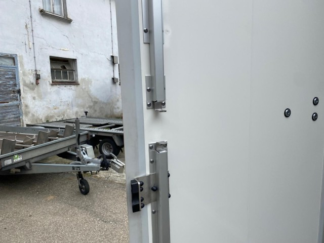 Humbaur Kühlanhänger HGK 253218-21 PF60 Deluxe 2,5 to. 3130x1670x1970mm - Kylsläp: bild 4 Humbaur Kühlanhänger HGK 253218-21 PF60 Deluxe 2,5 to. 3130x1670x1970mm - Kylsläp: bild 4