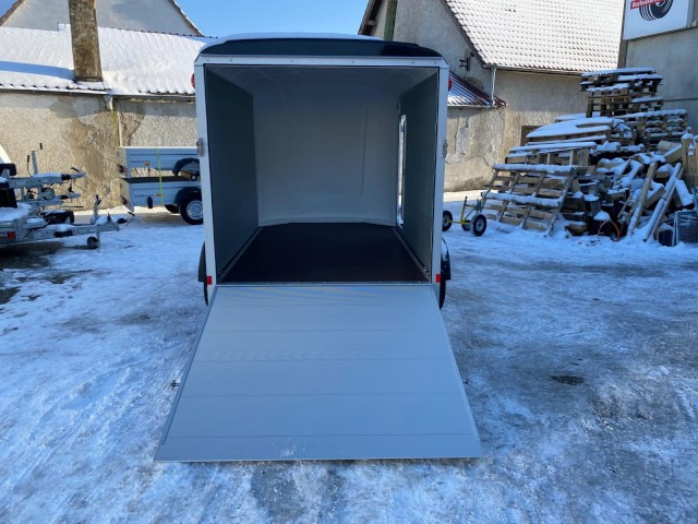 Humbaur Poly-Alu Koffer HKPA 263217, 2,6 to. 100 km/h, 3280 x 1770 x 1800 mm - Skåpsläp: bild 1 Humbaur Poly-Alu Koffer HKPA 263217, 2,6 to. 100 km/h, 3280 x 1770 x 1800 mm - Skåpsläp: bild 1