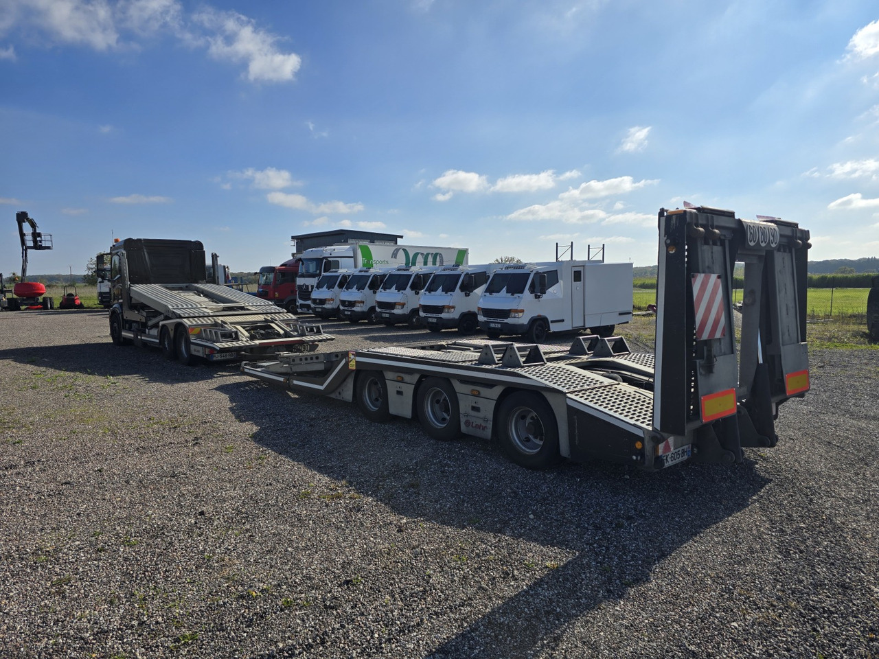 MERCEDES-BENZ 2353 - Biltransportbil lastbil: bild 5 MERCEDES-BENZ 2353 - Biltransportbil lastbil: bild 5