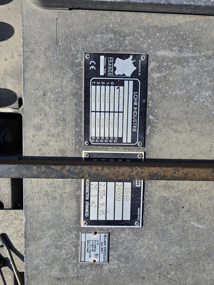 MERCEDES-BENZ 2353 - Biltransportbil lastbil: bild 3 MERCEDES-BENZ 2353 - Biltransportbil lastbil: bild 3