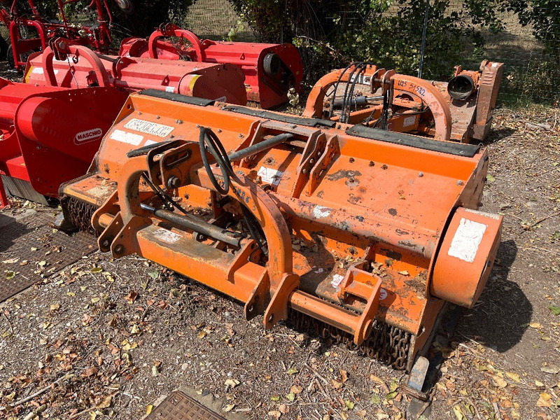 Falc AGILA 2300 - Slagklippare: bild 2 Falc AGILA 2300 - Slagklippare: bild 2