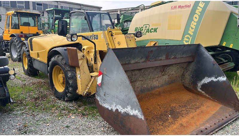 Komatsu WH 713 - Teleskoplastar: bild 1 Komatsu WH 713 - Teleskoplastar: bild 1