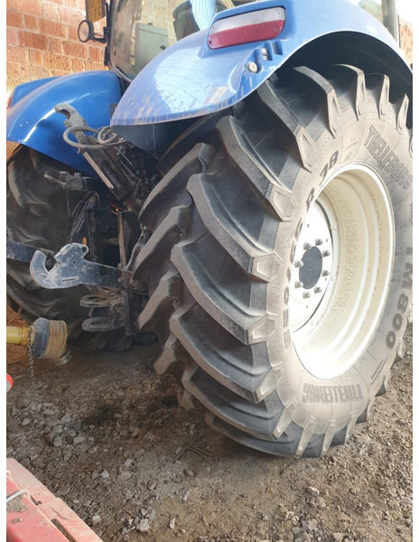New Holland T 6.175 - Traktor: bild 2 New Holland T 6.175 - Traktor: bild 2