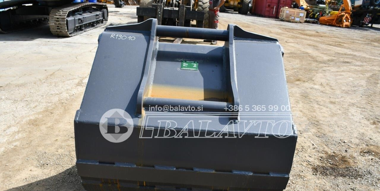 Balavto Digging bucket 1300 mm S70 - Grävmaskinsskopa: bild 2 Balavto Digging bucket 1300 mm S70 - Grävmaskinsskopa: bild 2
