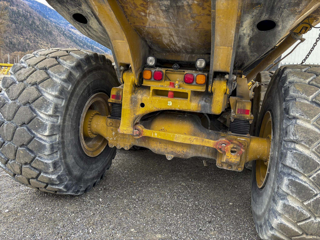 CATERPILLAR 740 - Ramstyrd dumper: bild 5 CATERPILLAR 740 - Ramstyrd dumper: bild 5