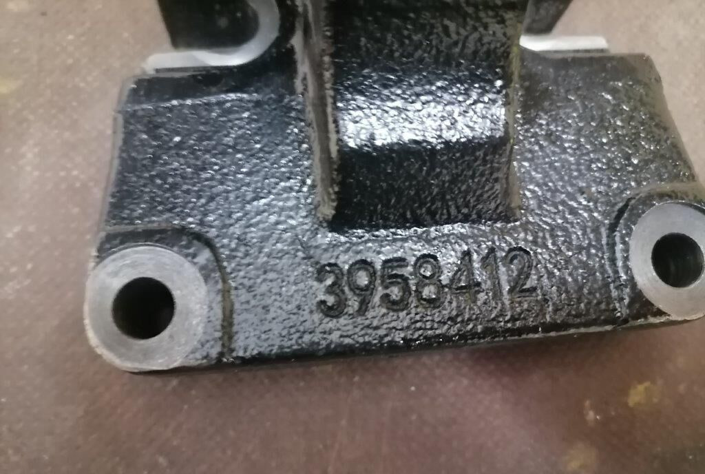 Fan support for Cummins engines - Motor och reservdelar för Grävmaskin: bild 3 Fan support for Cummins engines - Motor och reservdelar för Grävmaskin: bild 3