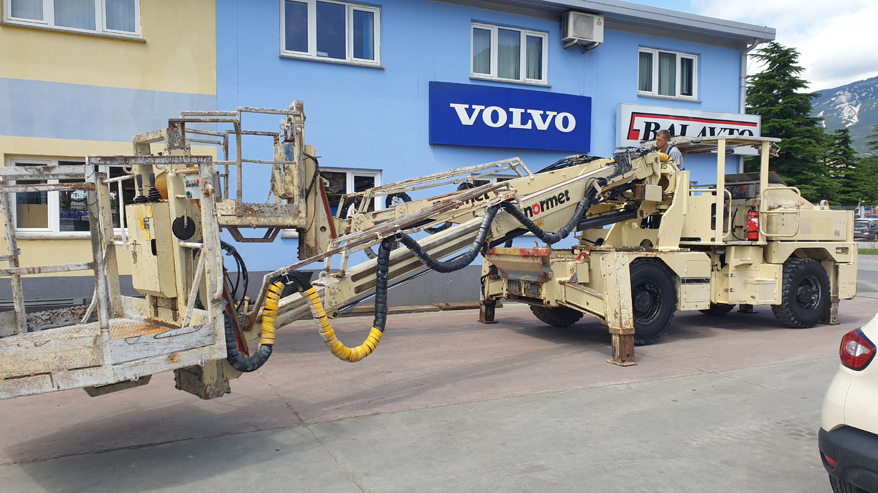 Normet Himec 9905 BT - Gruvmaskin: bild 5 Normet Himec 9905 BT - Gruvmaskin: bild 5