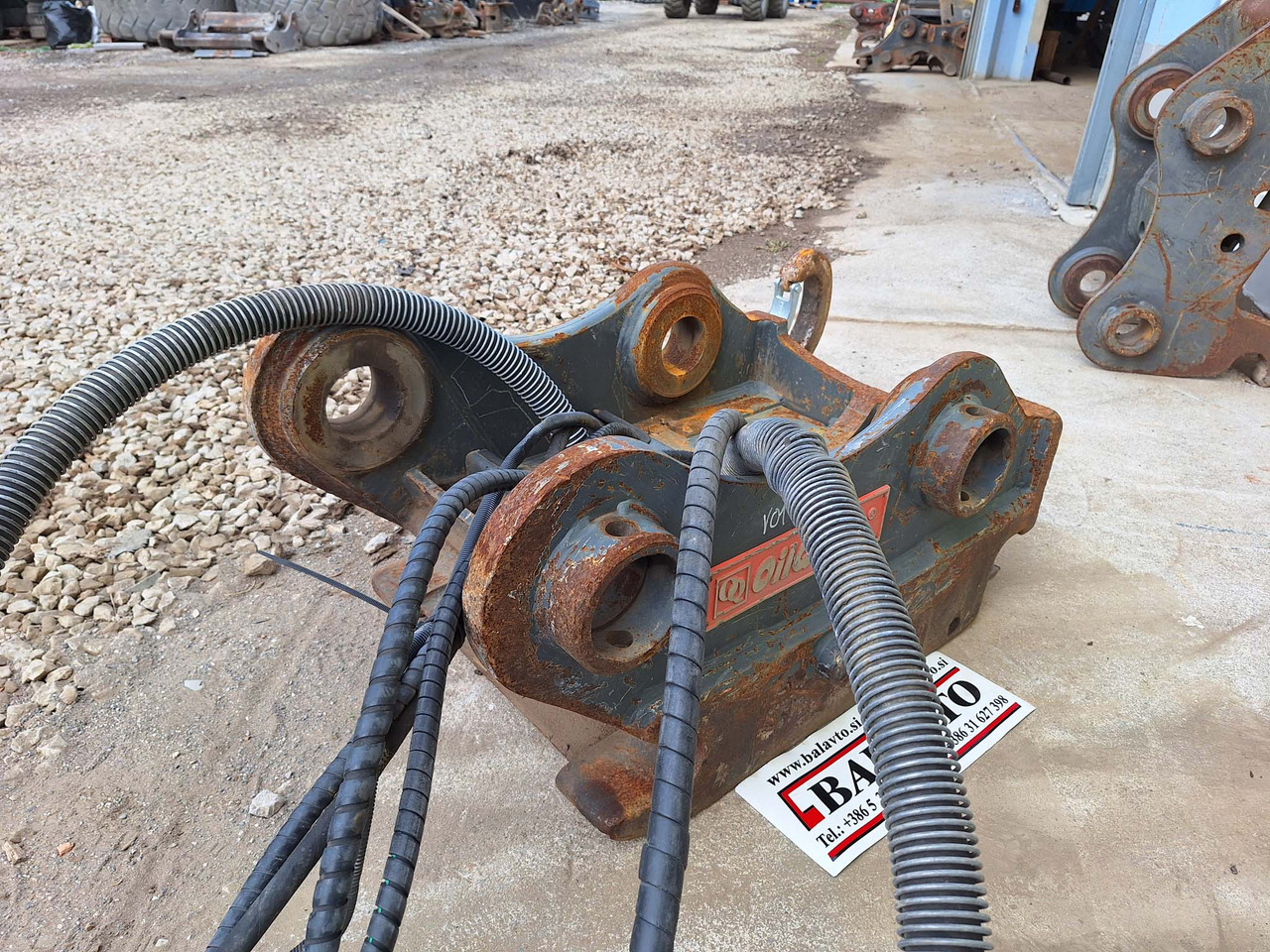 OilQuick hydraulic OQ70/55 - Redskapsfäste för Byggmaskiner: bild 5 OilQuick hydraulic OQ70/55 - Redskapsfäste för Byggmaskiner: bild 5