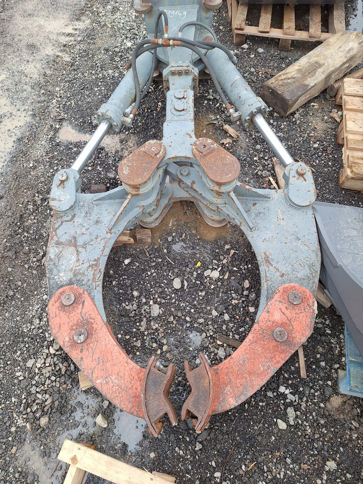 Pipe grab - Gripklo för Byggmaskiner: bild 1 Pipe grab - Gripklo för Byggmaskiner: bild 1