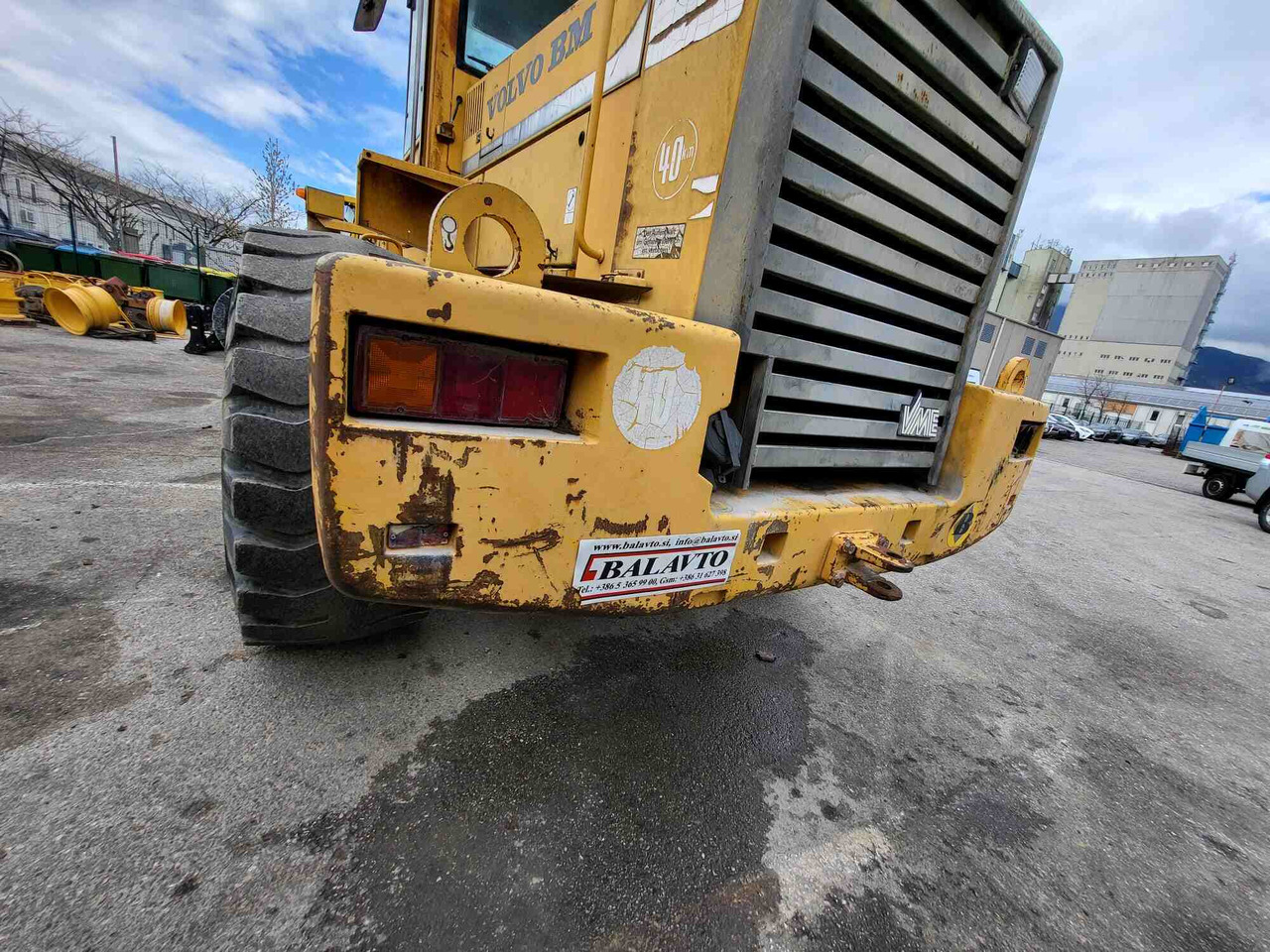 Volvo counterweight - Reservdelar för Lastare: bild 4 Volvo counterweight - Reservdelar för Lastare: bild 4