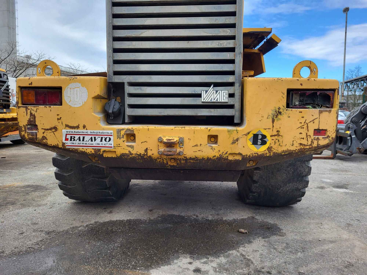 Volvo counterweight - Reservdelar för Lastare: bild 3 Volvo counterweight - Reservdelar för Lastare: bild 3