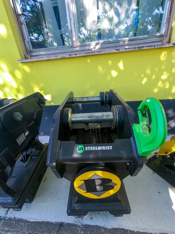 Steelwrist 240/S70 FPL tiltrotator - Tiltrotator för Byggmaskiner: bild 3 Steelwrist 240/S70 FPL tiltrotator - Tiltrotator för Byggmaskiner: bild 3