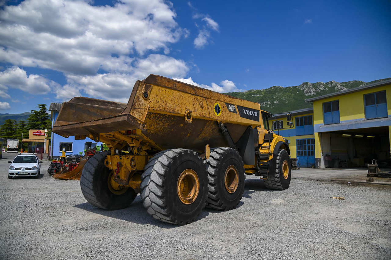 Ramstyrd dumper VOLVO A40F: bild 6
