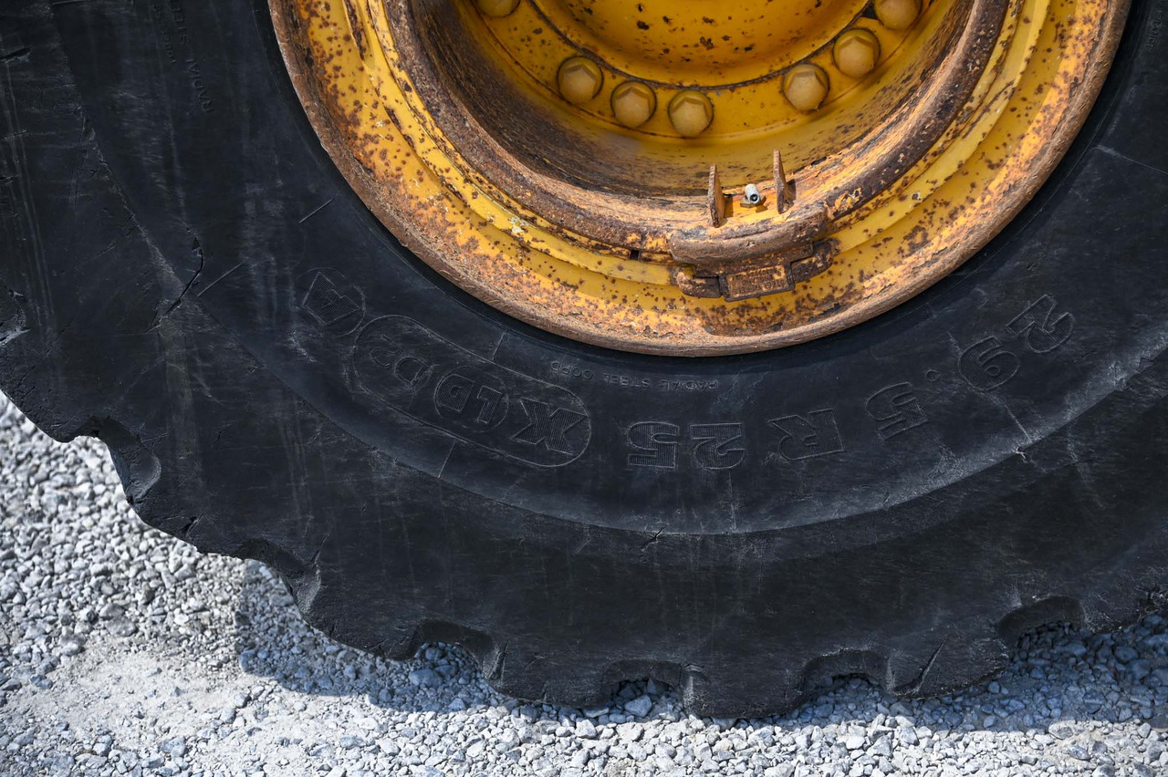 Ramstyrd dumper VOLVO A40F: bild 47