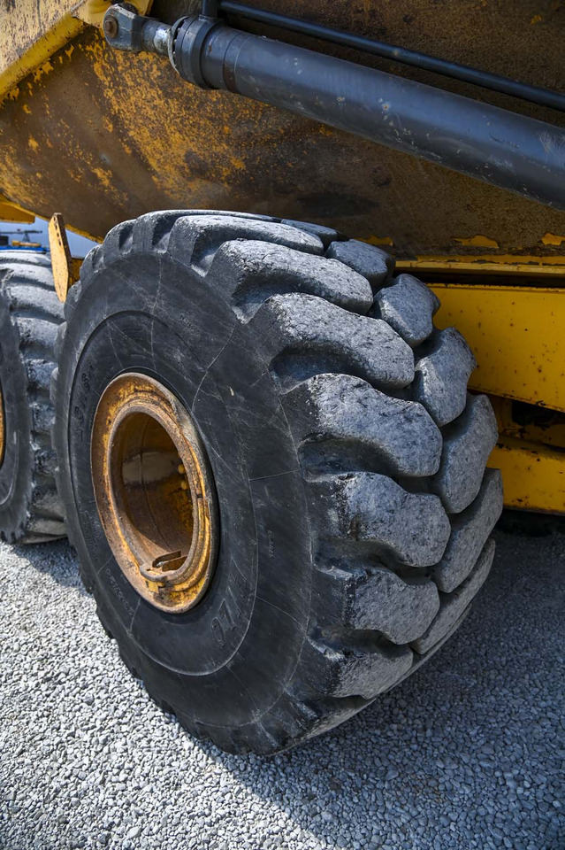 Ramstyrd dumper VOLVO A40F: bild 49