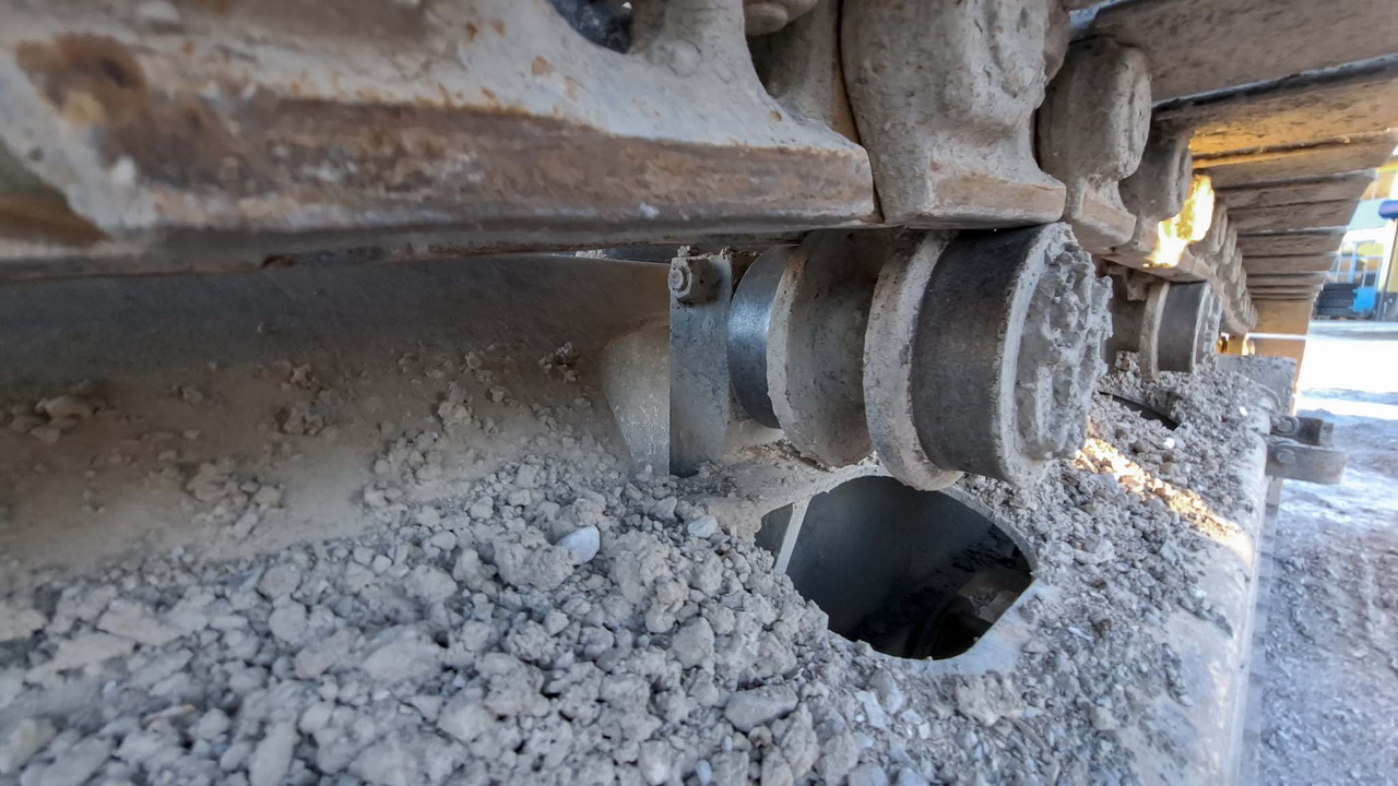 Bandgrävare VOLVO EC220ENH: bild 22