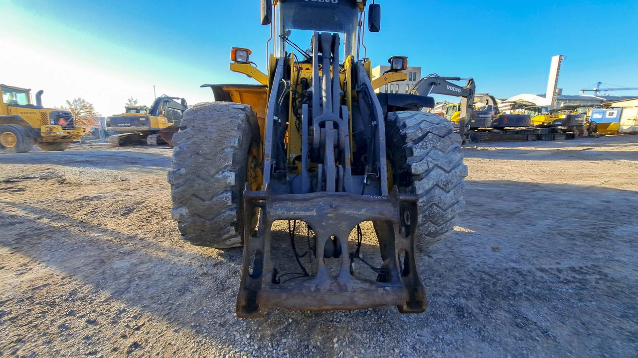 VOLVO L120E - Hjullastare: bild 2 VOLVO L120E - Hjullastare: bild 2