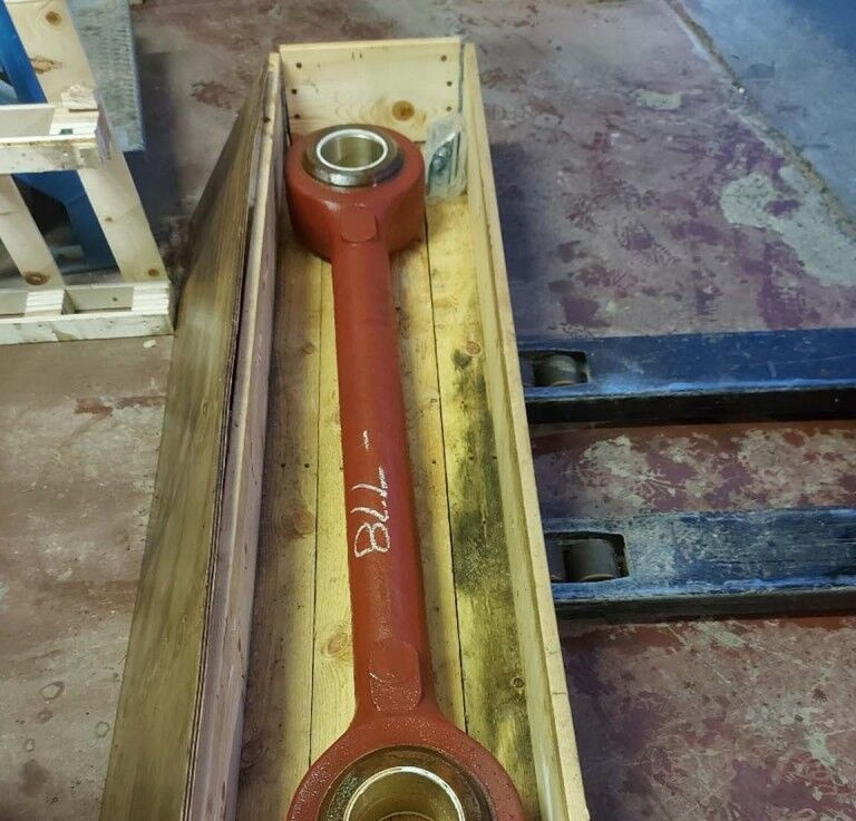 Volvo link 11093778 Volvo L180, L180C, L180C HL, L180D, L180E, L180F, L180G and L180H - Hydraulcylinder för Hjullastare: bild 2 Volvo link 11093778 Volvo L180, L180C, L180C HL, L180D, L180E, L180F, L180G and L180H - Hydraulcylinder för Hjullastare: bild 2