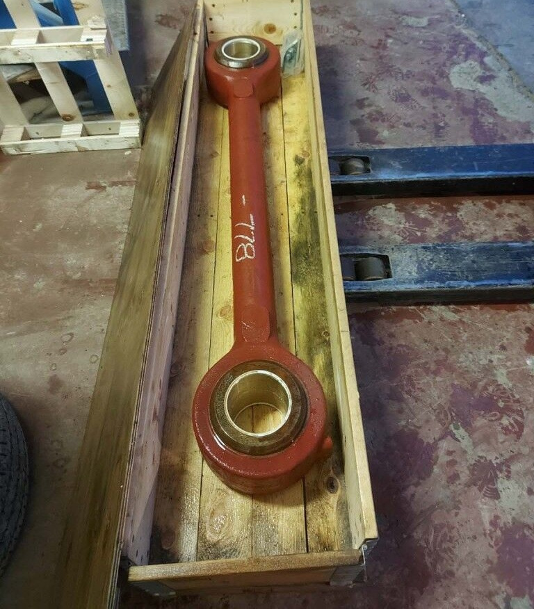 Volvo link 11093778 Volvo L180, L180C, L180C HL, L180D, L180E, L180F, L180G and L180H - Hydraulcylinder för Hjullastare: bild 1 Volvo link 11093778 Volvo L180, L180C, L180C HL, L180D, L180E, L180F, L180G and L180H - Hydraulcylinder för Hjullastare: bild 1