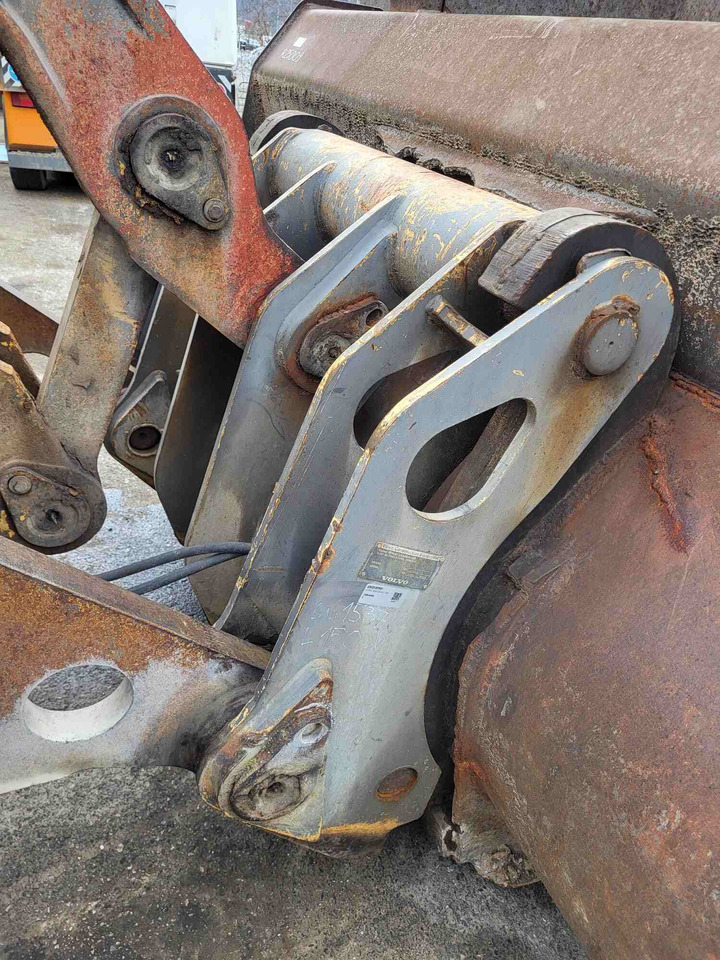 Volvo quick coupler - Redskapsfäste för Lastare: bild 2 Volvo quick coupler - Redskapsfäste för Lastare: bild 2