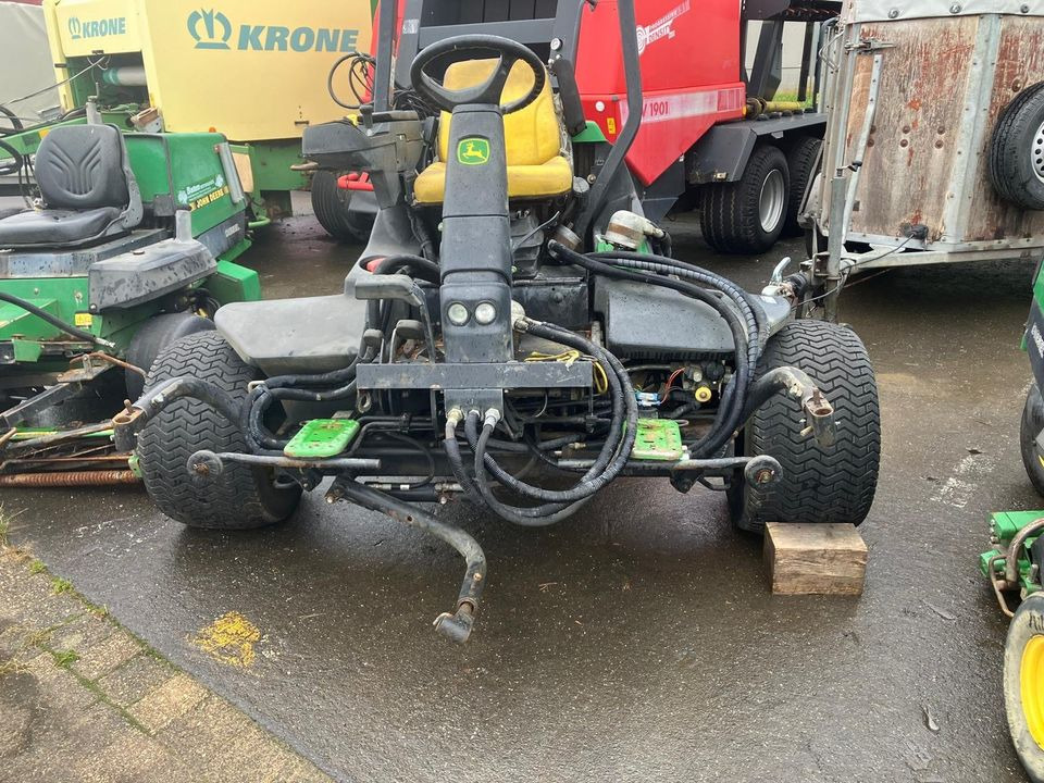 John Deere Spindelmäher, Großflächenmäher 2243, 2500A, 3235C - Gräsklippare: bild 5 John Deere Spindelmäher, Großflächenmäher 2243, 2500A, 3235C - Gräsklippare: bild 5