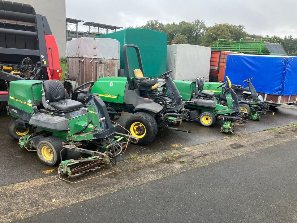 John Deere Spindelmäher, Großflächenmäher 2243, 2500A, 3235C - Gräsklippare: bild 3 John Deere Spindelmäher, Großflächenmäher 2243, 2500A, 3235C - Gräsklippare: bild 3