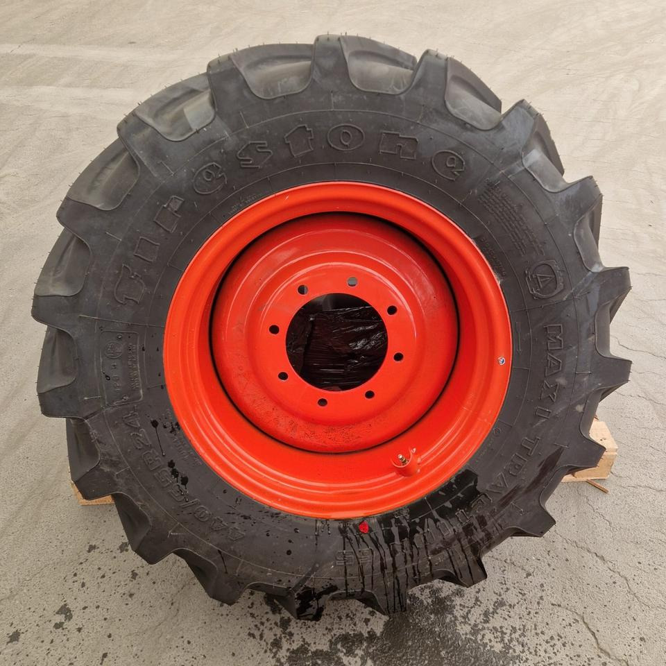 Reifen Räder Firestone 440/65R24 Maxi Traktion 65 128D 125E neu - Däck och fälgar: bild 1 Reifen Räder Firestone 440/65R24 Maxi Traktion 65 128D 125E neu - Däck och fälgar: bild 1