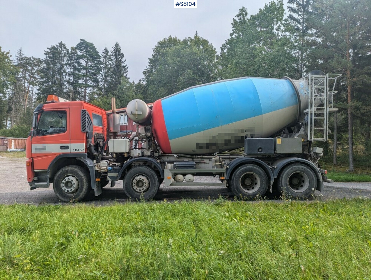 Concrete truck Volvo FM400 8X4 (SEE VIDEO) - Betongbil: bild 3 Concrete truck Volvo FM400 8X4 (SEE VIDEO) - Betongbil: bild 3